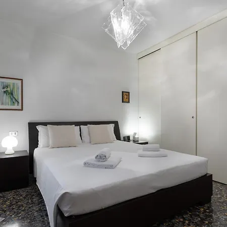 Canale View Apt - S. Agostino Venice Exterior photo